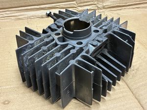 Cilinder met zuiger 15.73.85